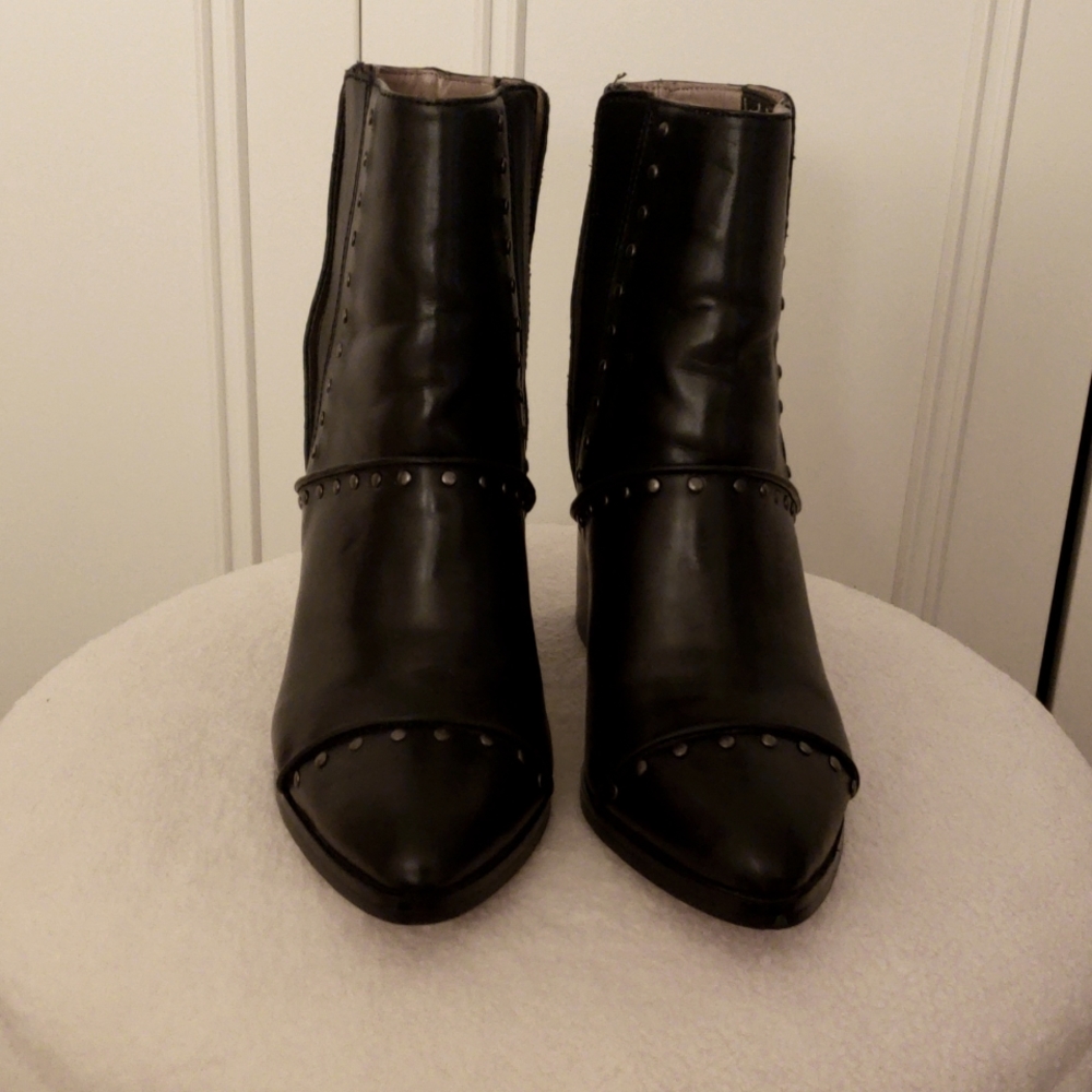 Report chunky heel ankle boots